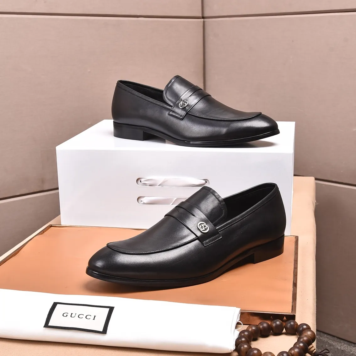 Men's shoes💰540📛📛Original (water-dyed cowhide) Gucci GUCCI official website formal shoes🌀 Italian🇮🇹imported cowhide➕top imported water-dyed cowhide lining💋Finely handmade original bottom, the real thing looks better when photographed in person Standard size 38-44